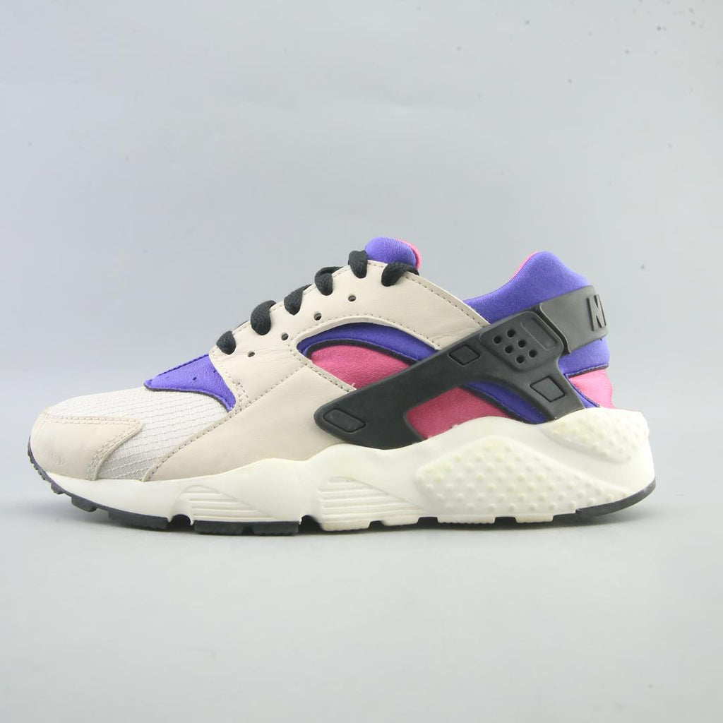 NIKE HUARACHE RUN