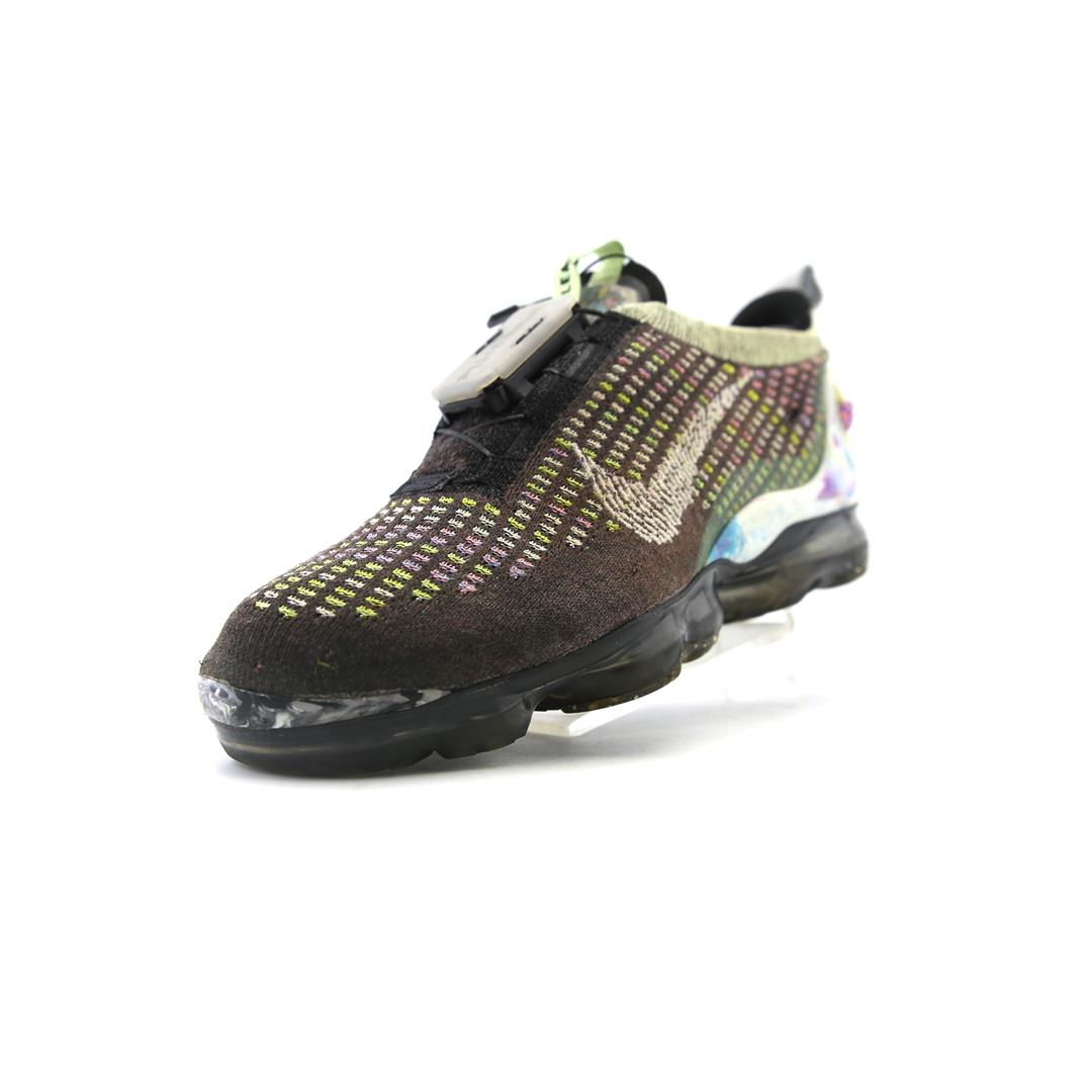 NIKE  AIR VAPORMAX 2020 FLYKNIT
