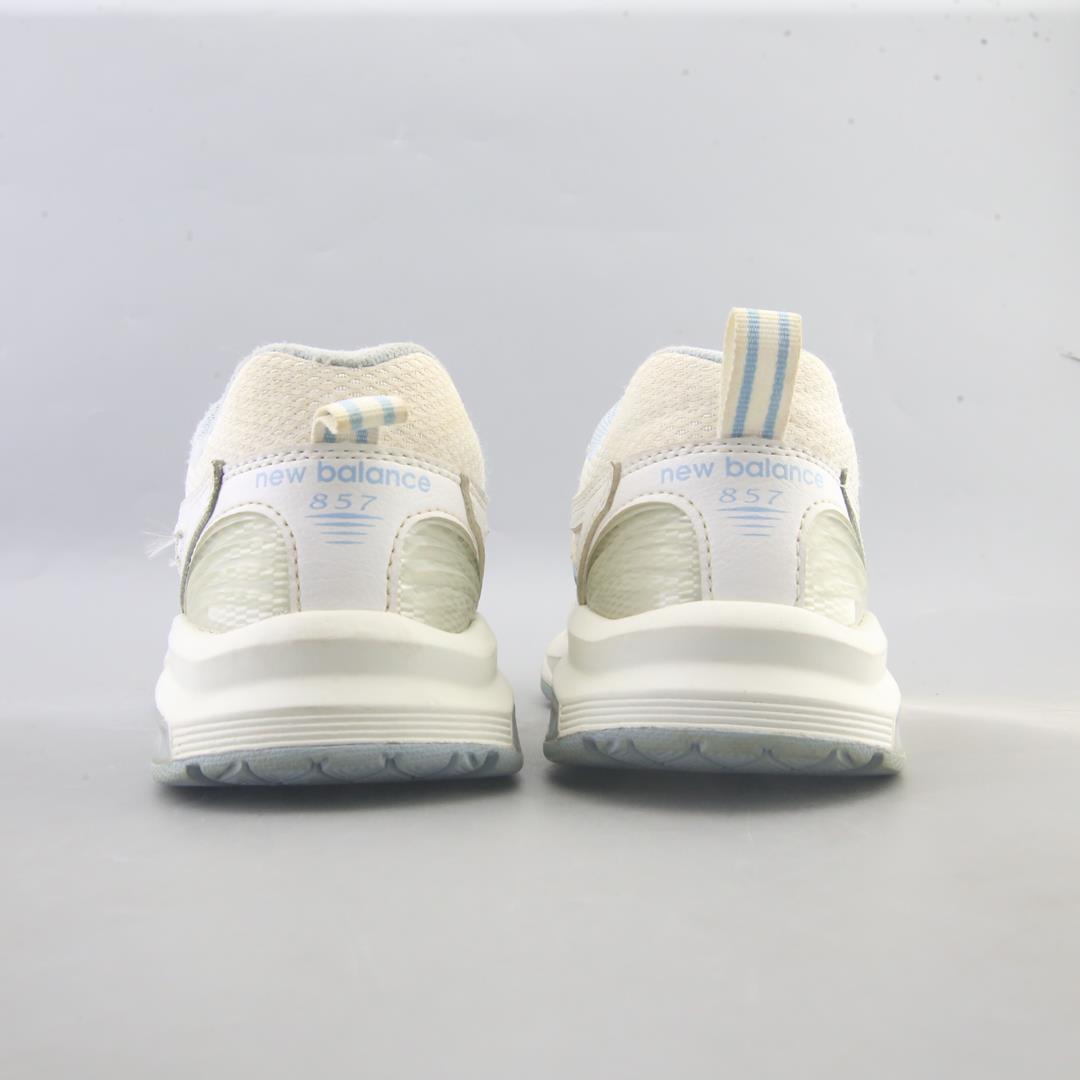 NEW BALANCE 857 V2