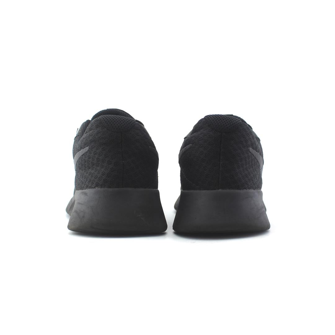 NIKE TANJUN