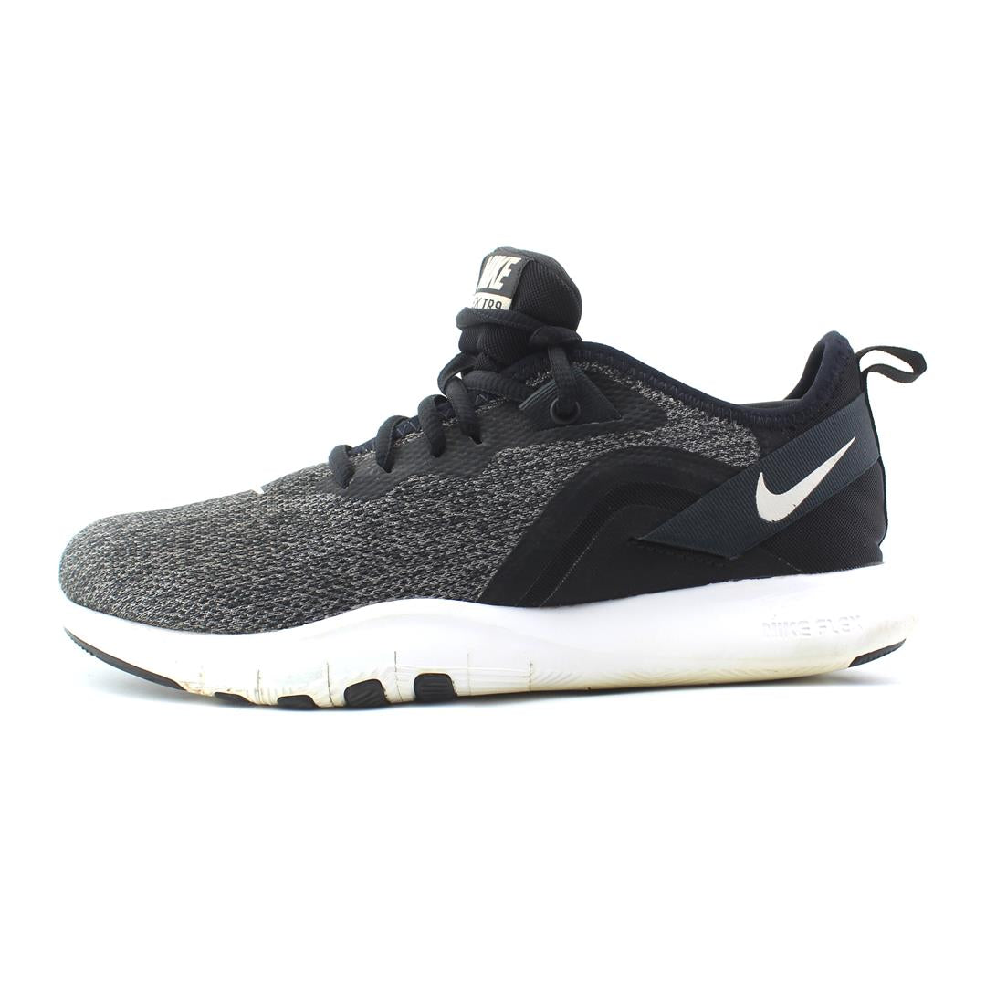 NIKE FLEX TR 9