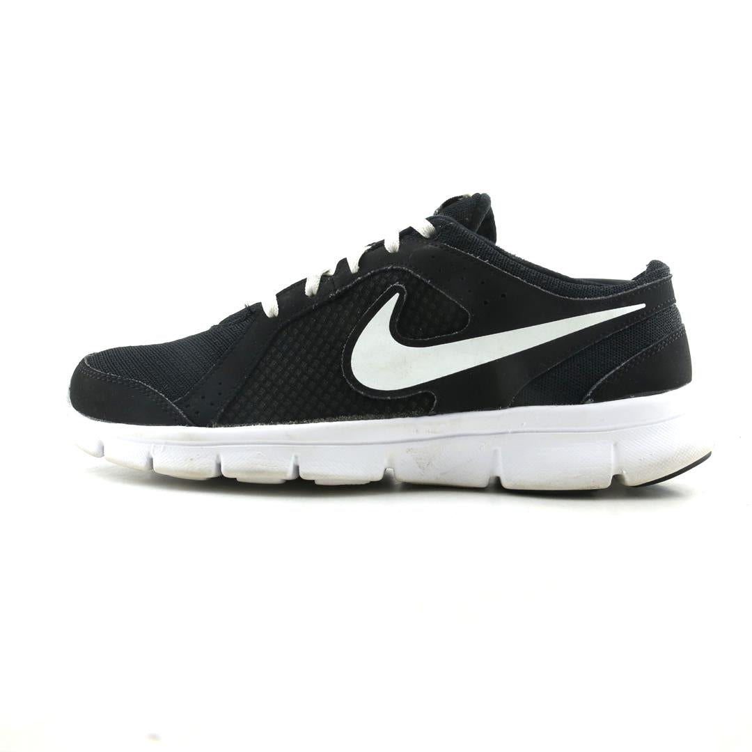 NIKE FLEX EXPERIENCE RN 2