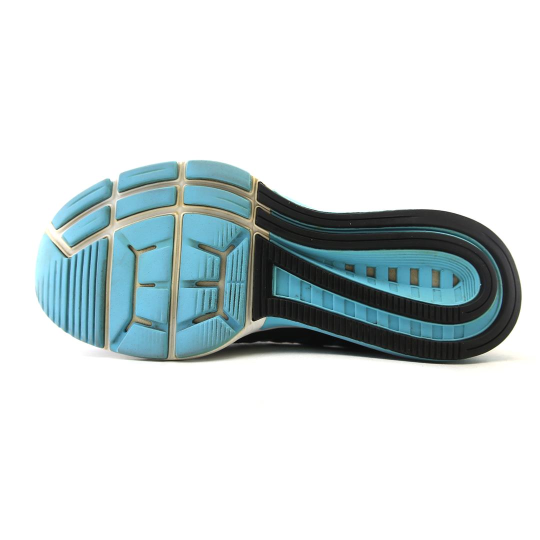 NIKE AIR ZOOM VOMERO 11