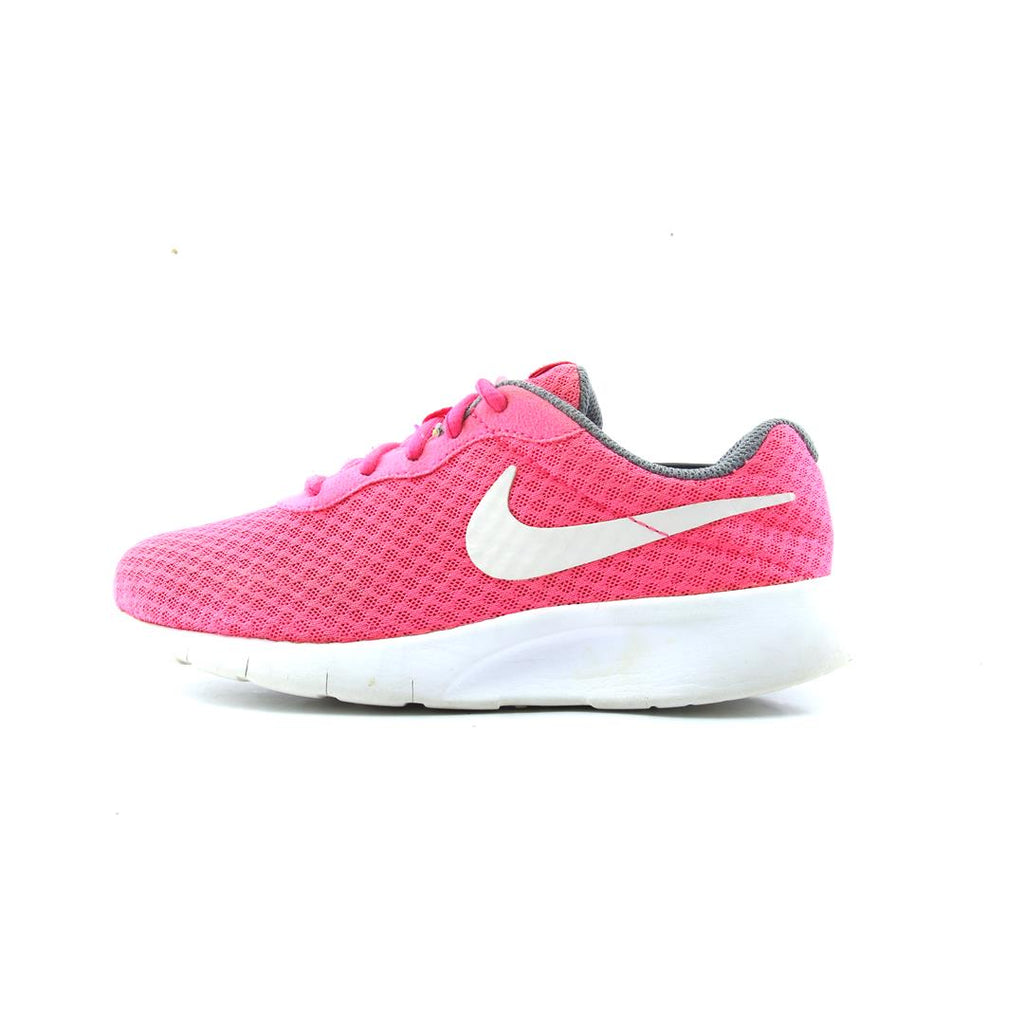NIKE TANJUN