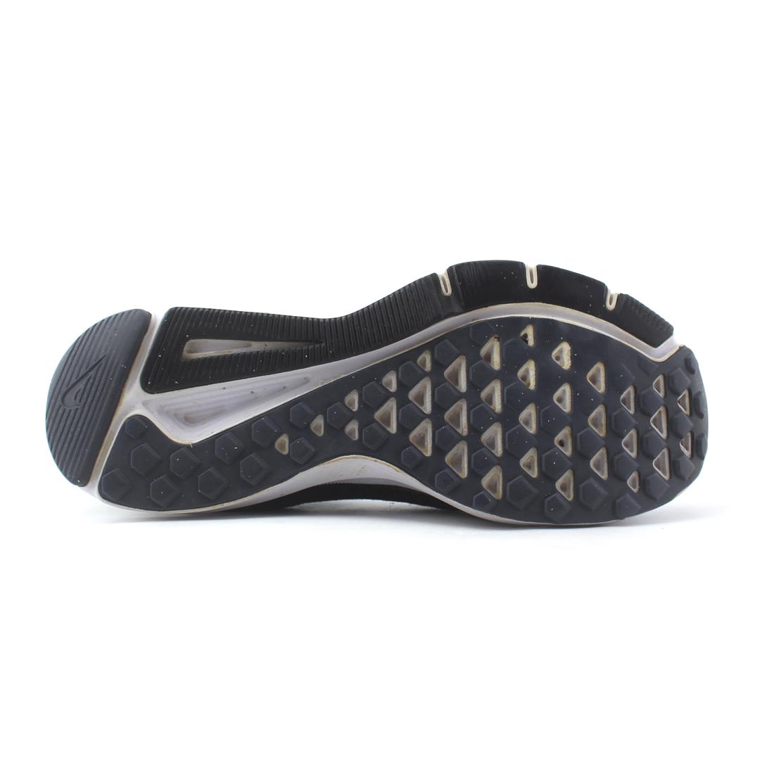NIKE QUEST 2