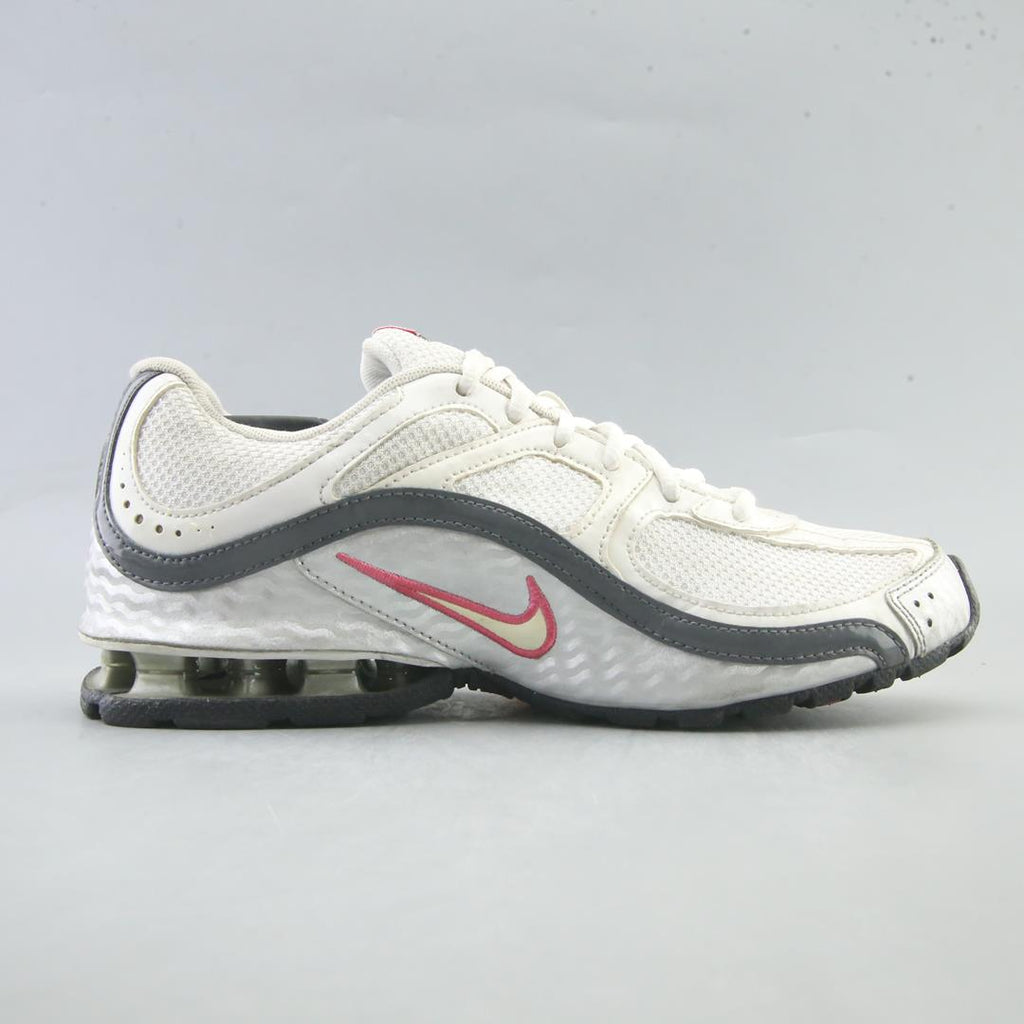NIKE REAX RUN 5