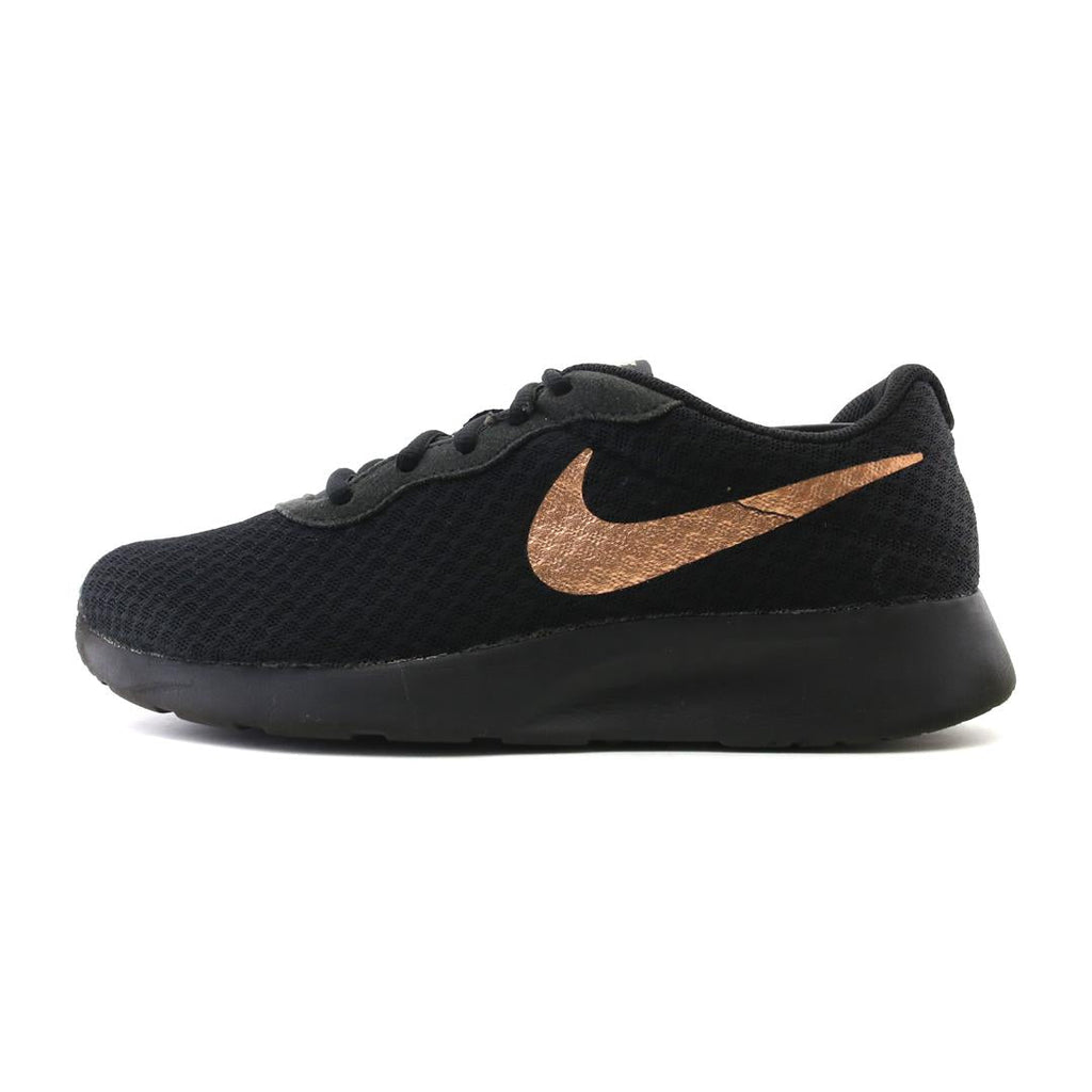 NIKE TANJUN