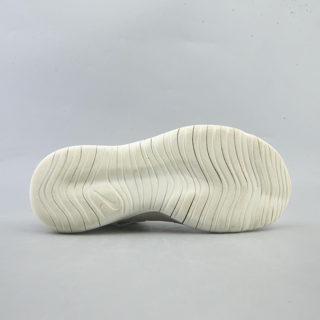 NIKE FLEX CONTACT 3