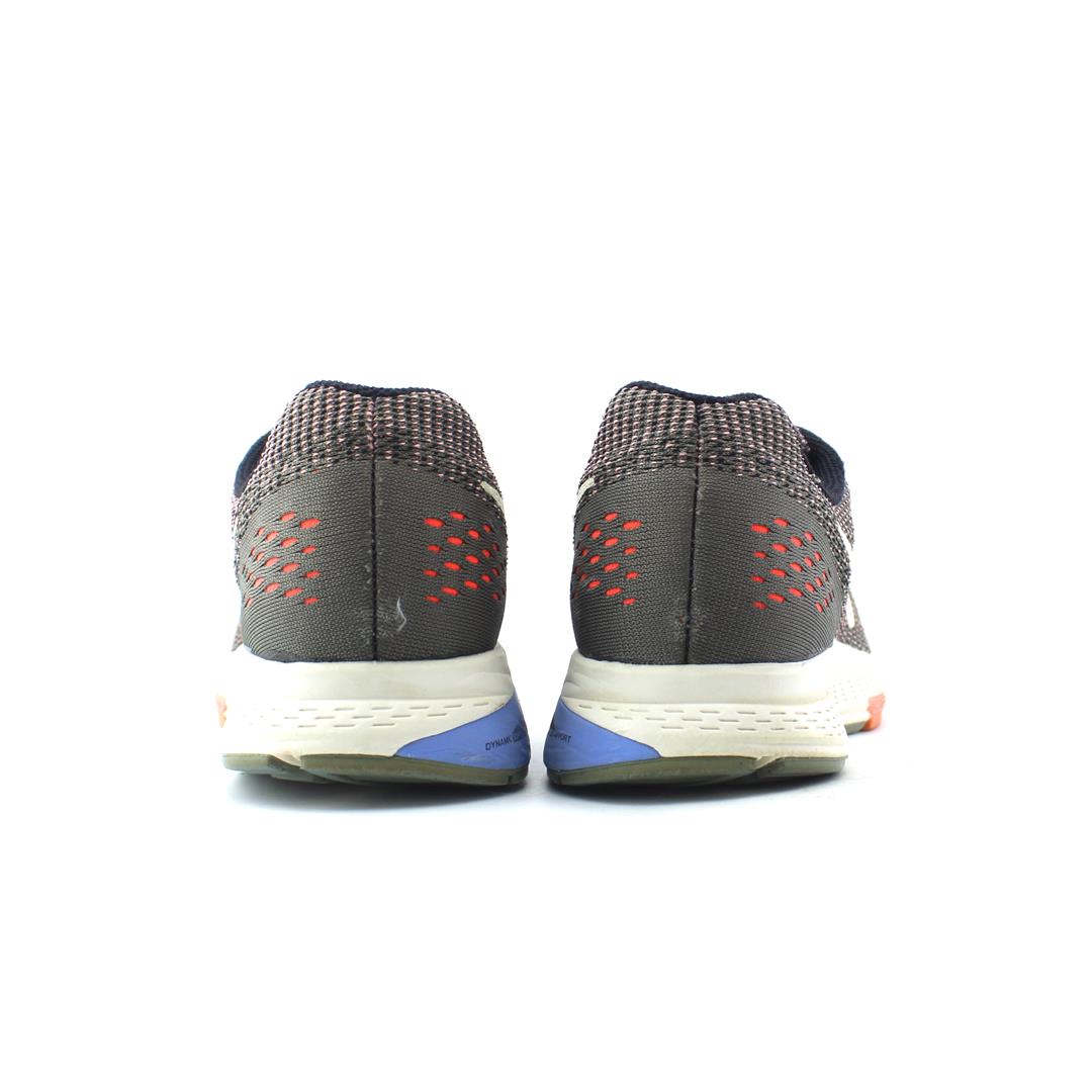 NIKE  AIR ZOOM STRUCTURE 19