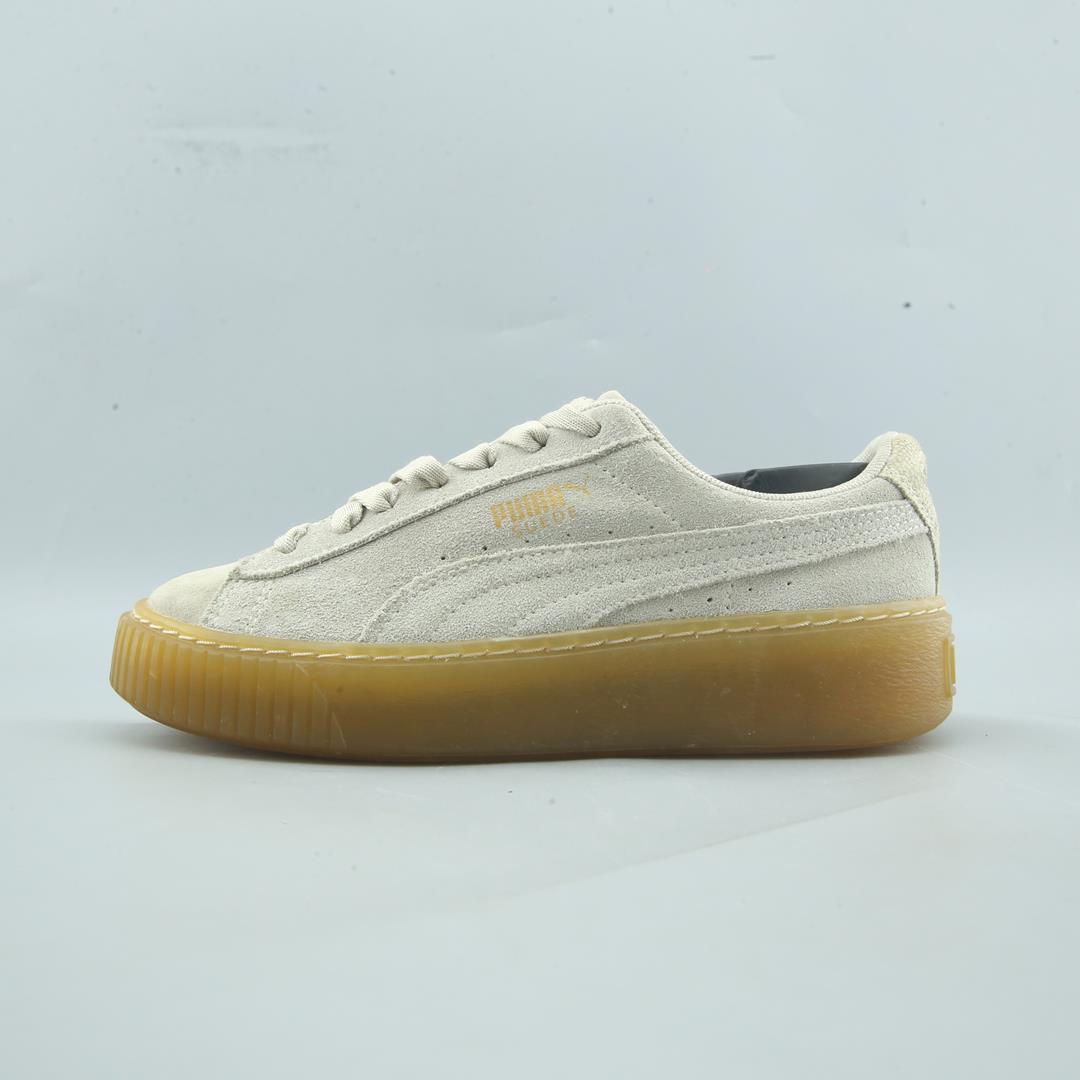 PUMA PLATFORM FLOWER TASSEL
