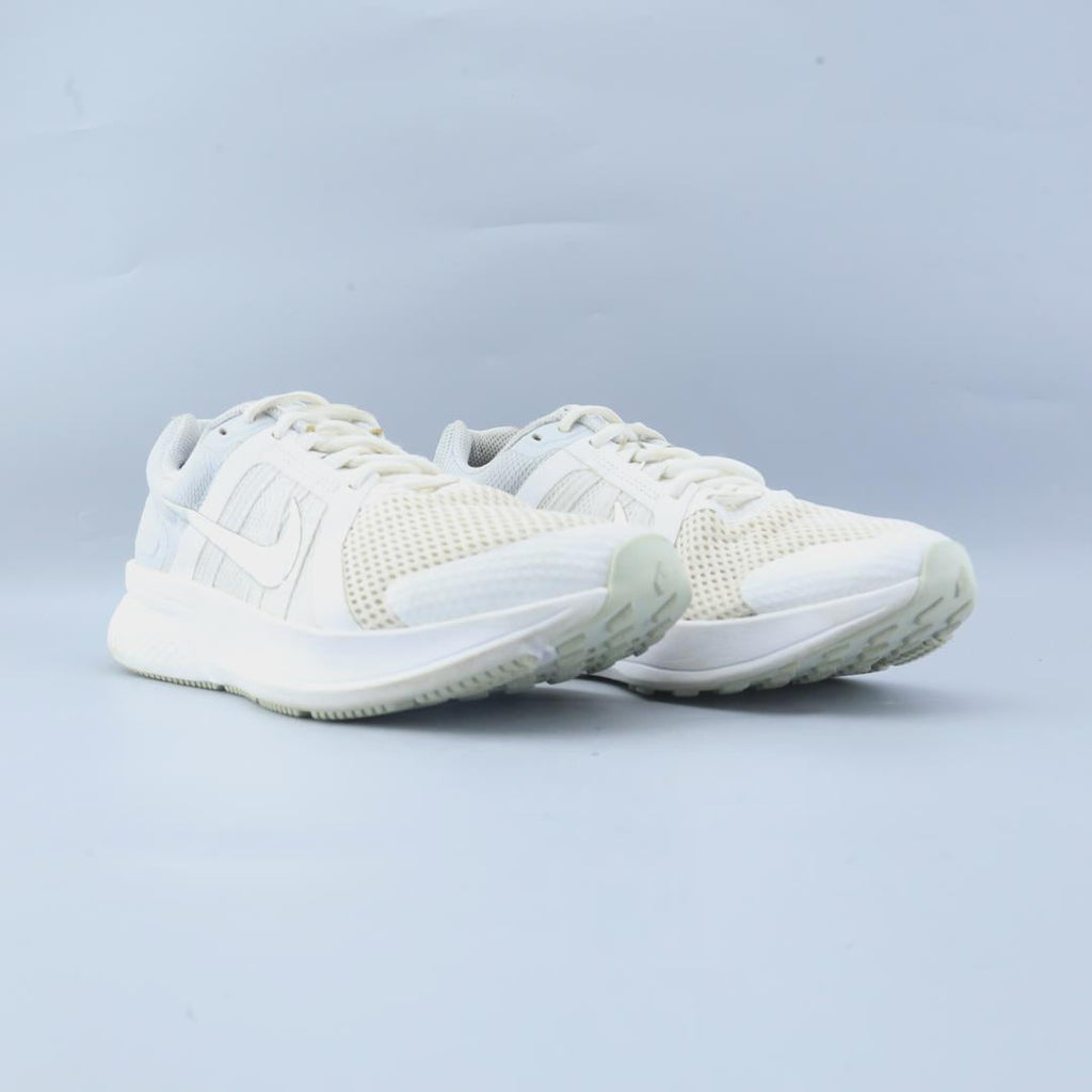 NIKE SWIFT RUN 2.0