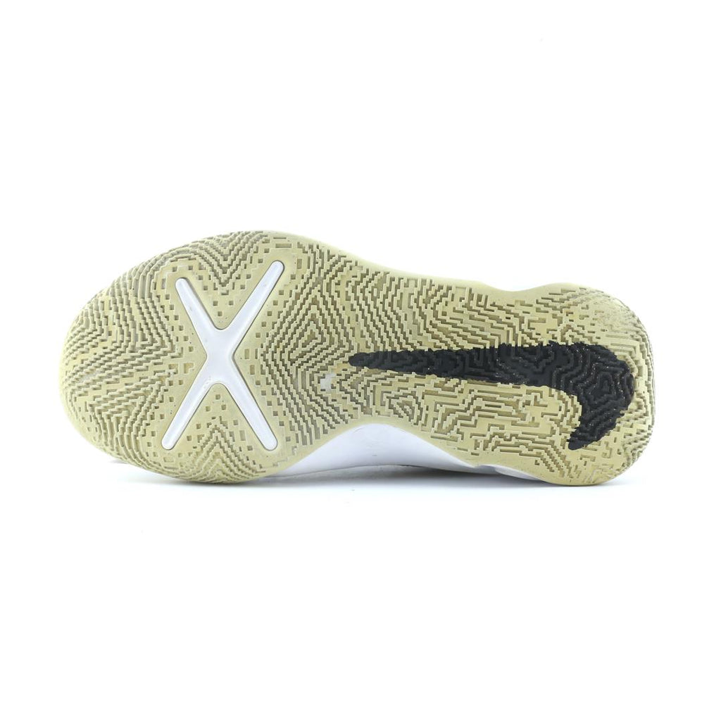 NIKE TEAM HUSTLE D 10