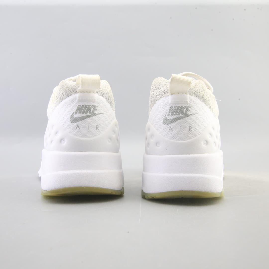 NIKE  AIR MAX MOTION LOW