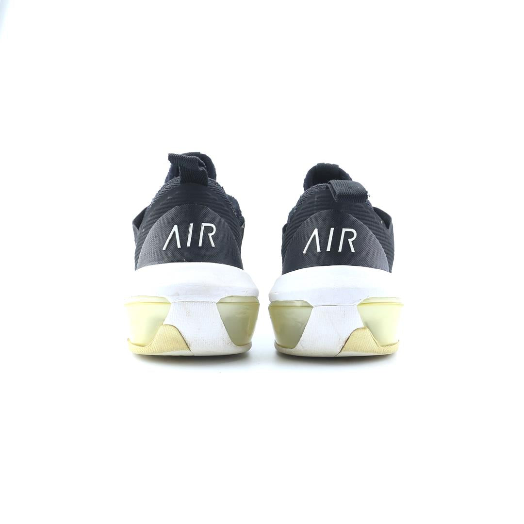 NIKE AIR MAX FLY