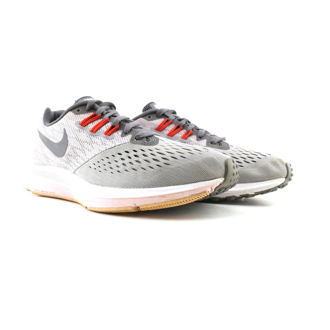 NIKE ZOOM WINFLO 7