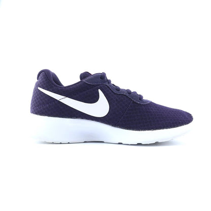 NIKE TANJUN