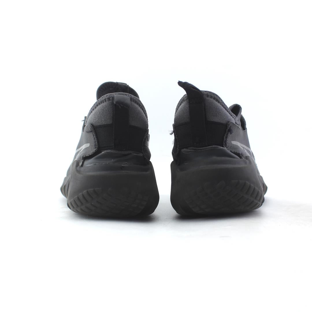 NIKE FLEX RUNNER 2