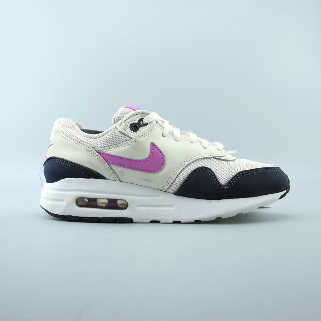 NIKE  AIR MAX 1