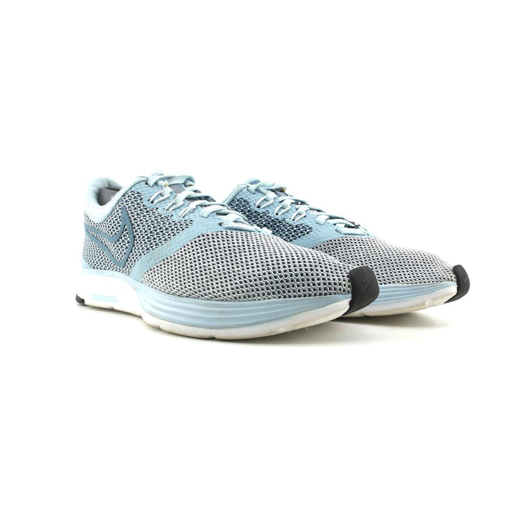 NIKE  ZOOM STRIKE