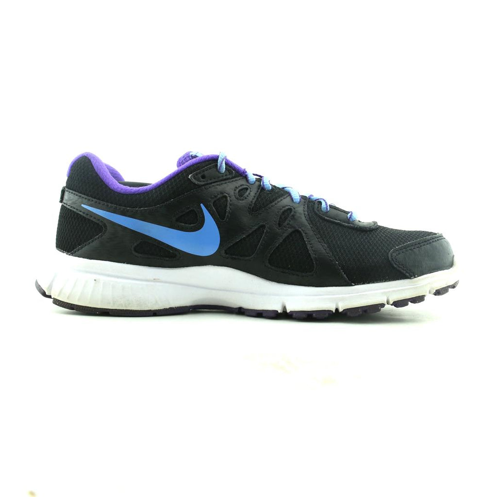 NIKE REVOLUTION 2