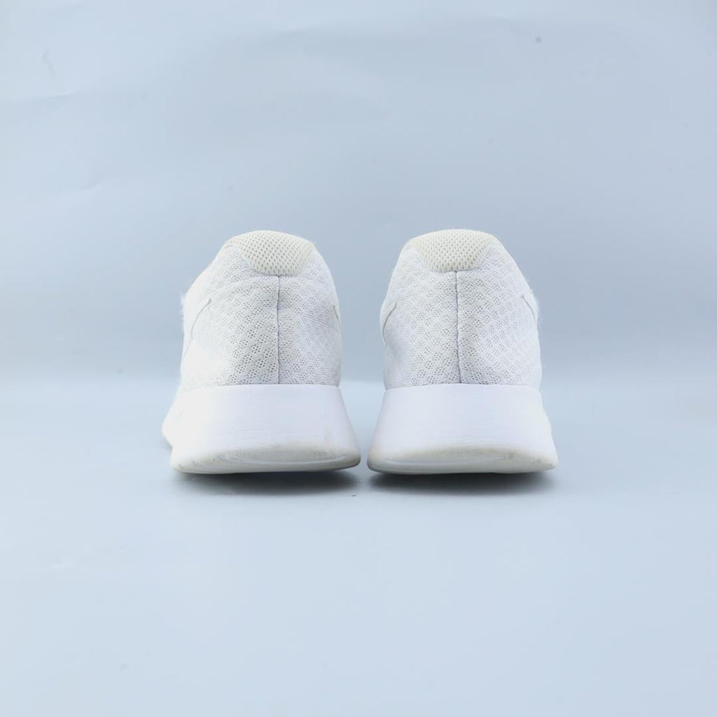 NIKE TANJUN