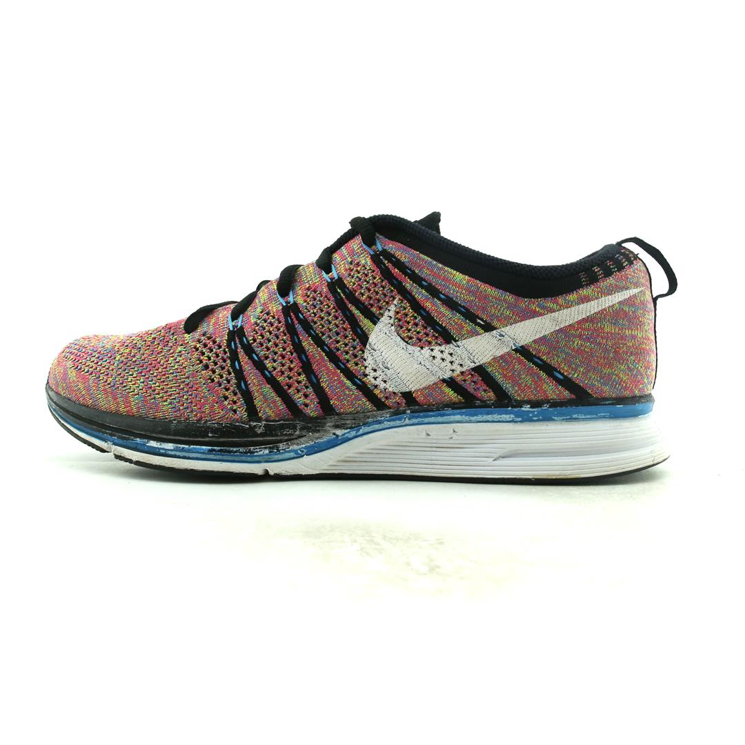 NIKE  FLYKNIT TRAINER+