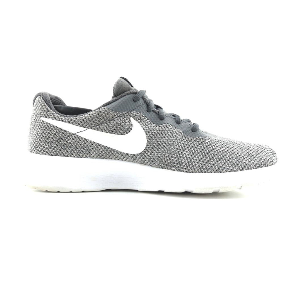 NIKE TANJUN