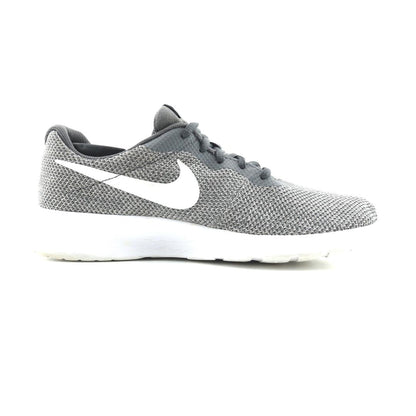 NIKE TANJUN