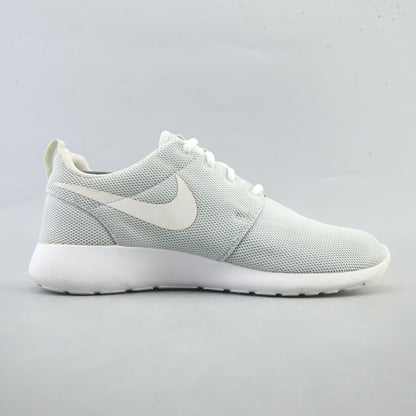 NIKE ROSHE ONE