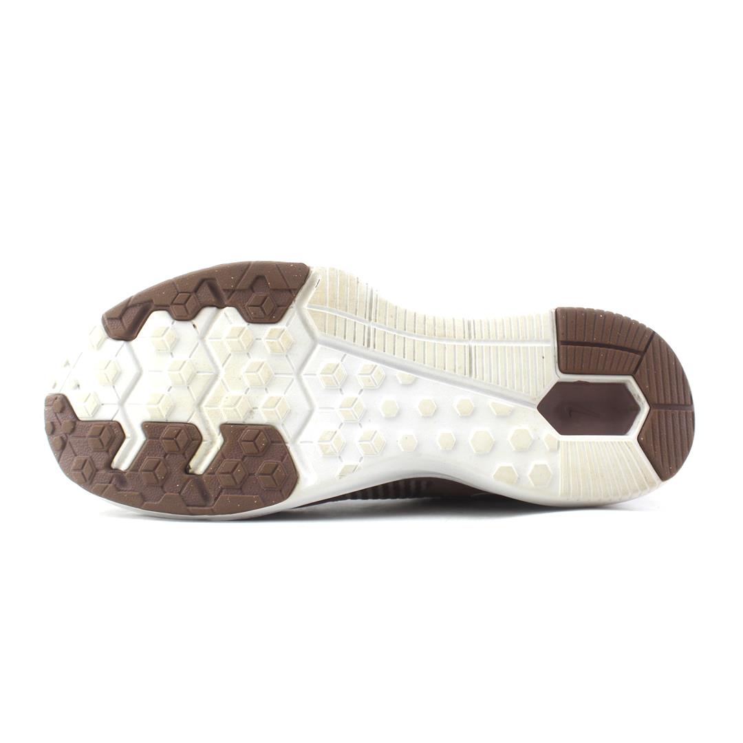 NIKE IN-SEASON TR 8