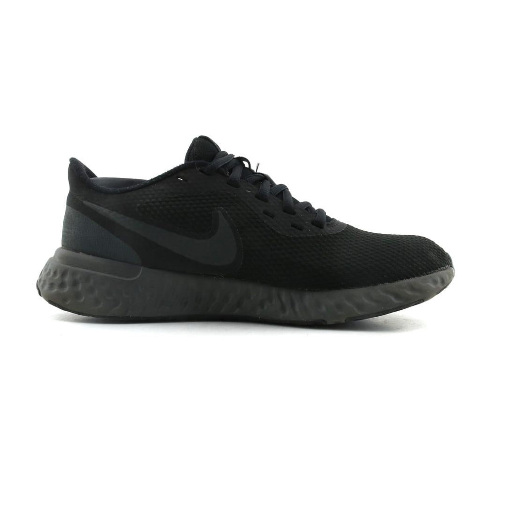 NIKE REVOLUTION 5