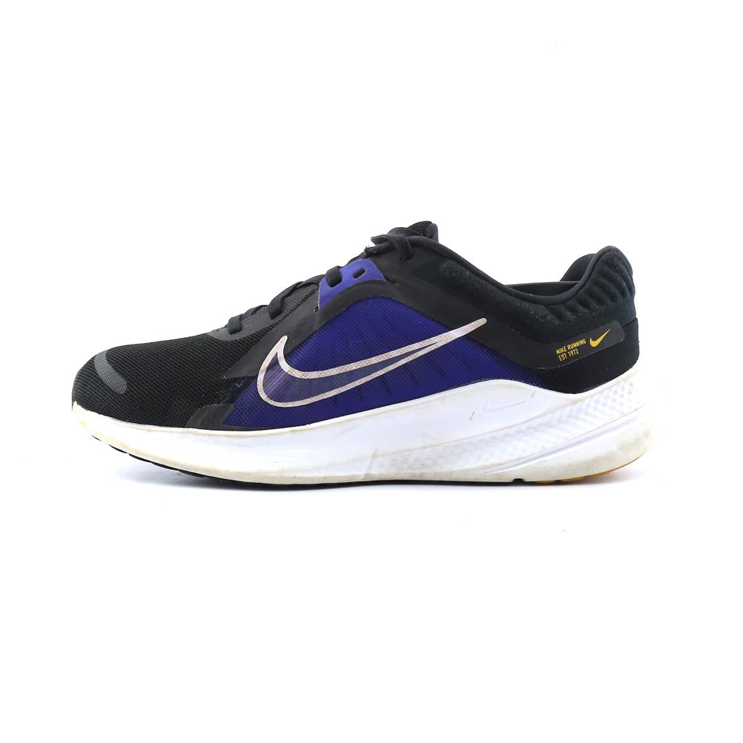 NIKE QUEST 5