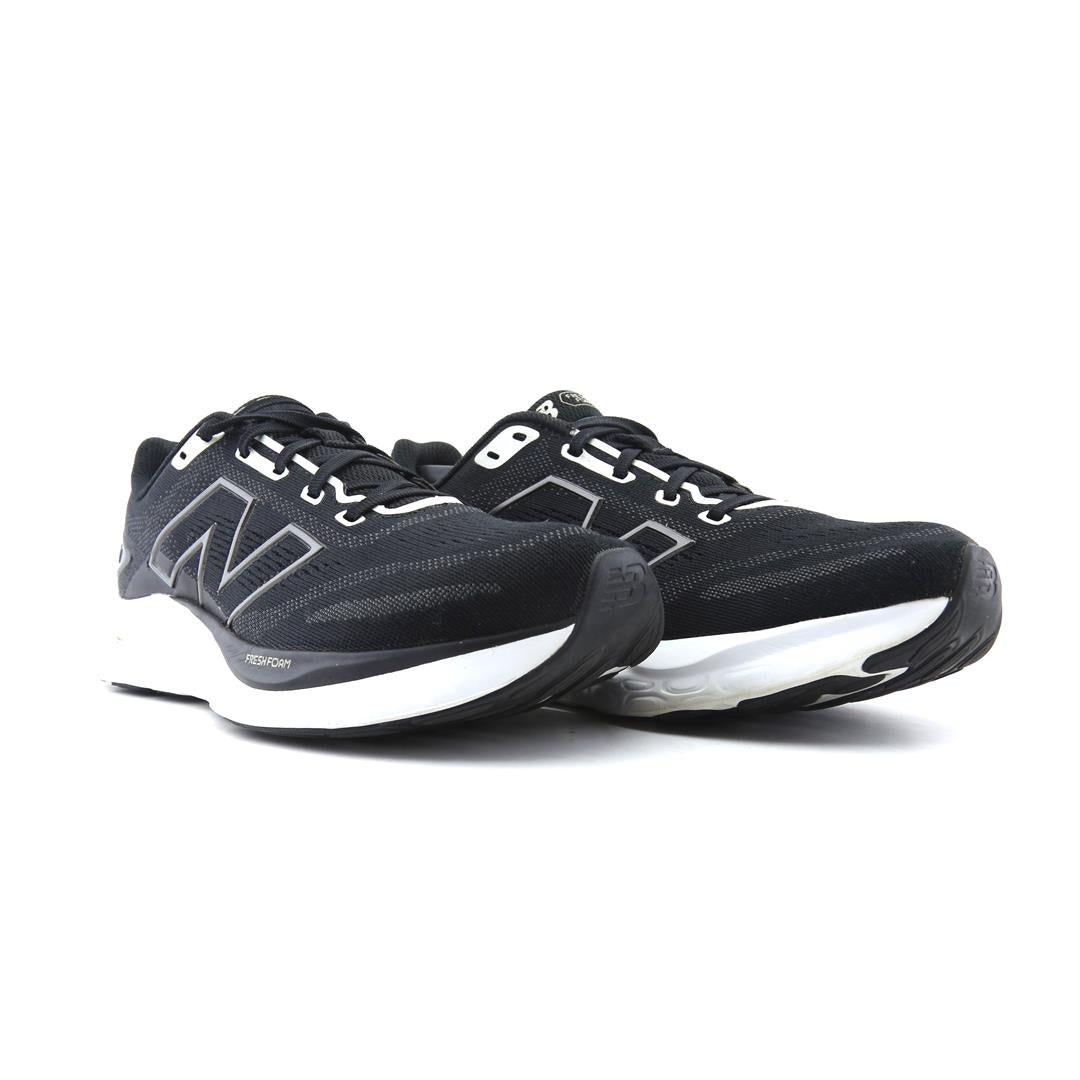 NEW BALANCE FRESH FOAM 680V8
