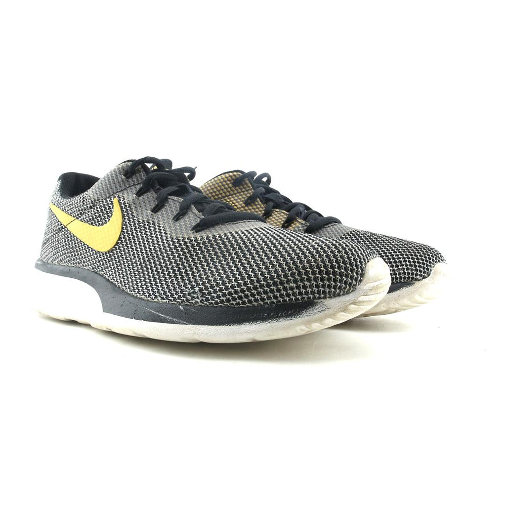 NIKE  TANJUN