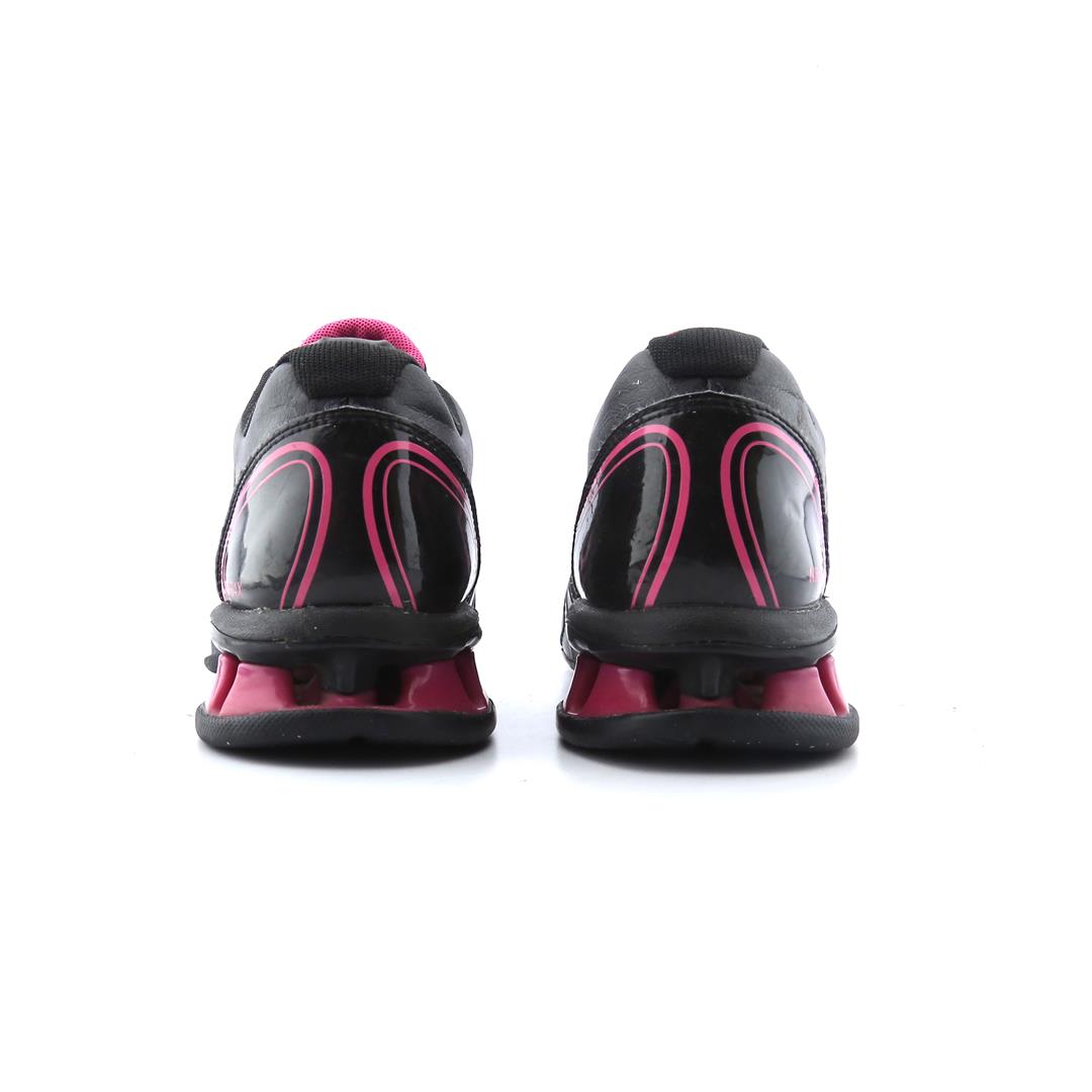 NIKE  REAX ROCKSTAR