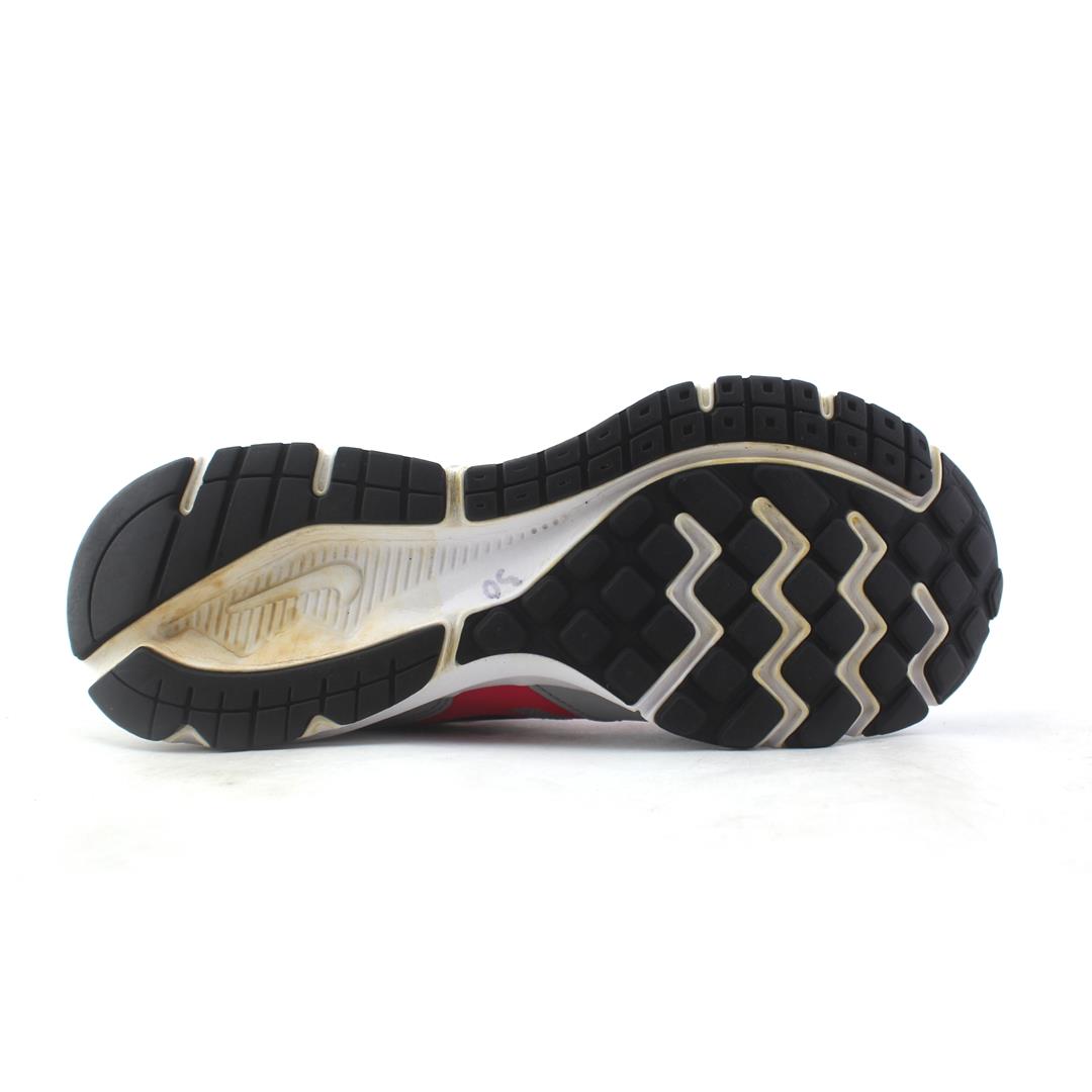 NIKE DOWNSHIFTER 6