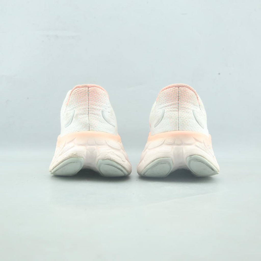 NEW BALANCE FRESH FOAM MORE V4