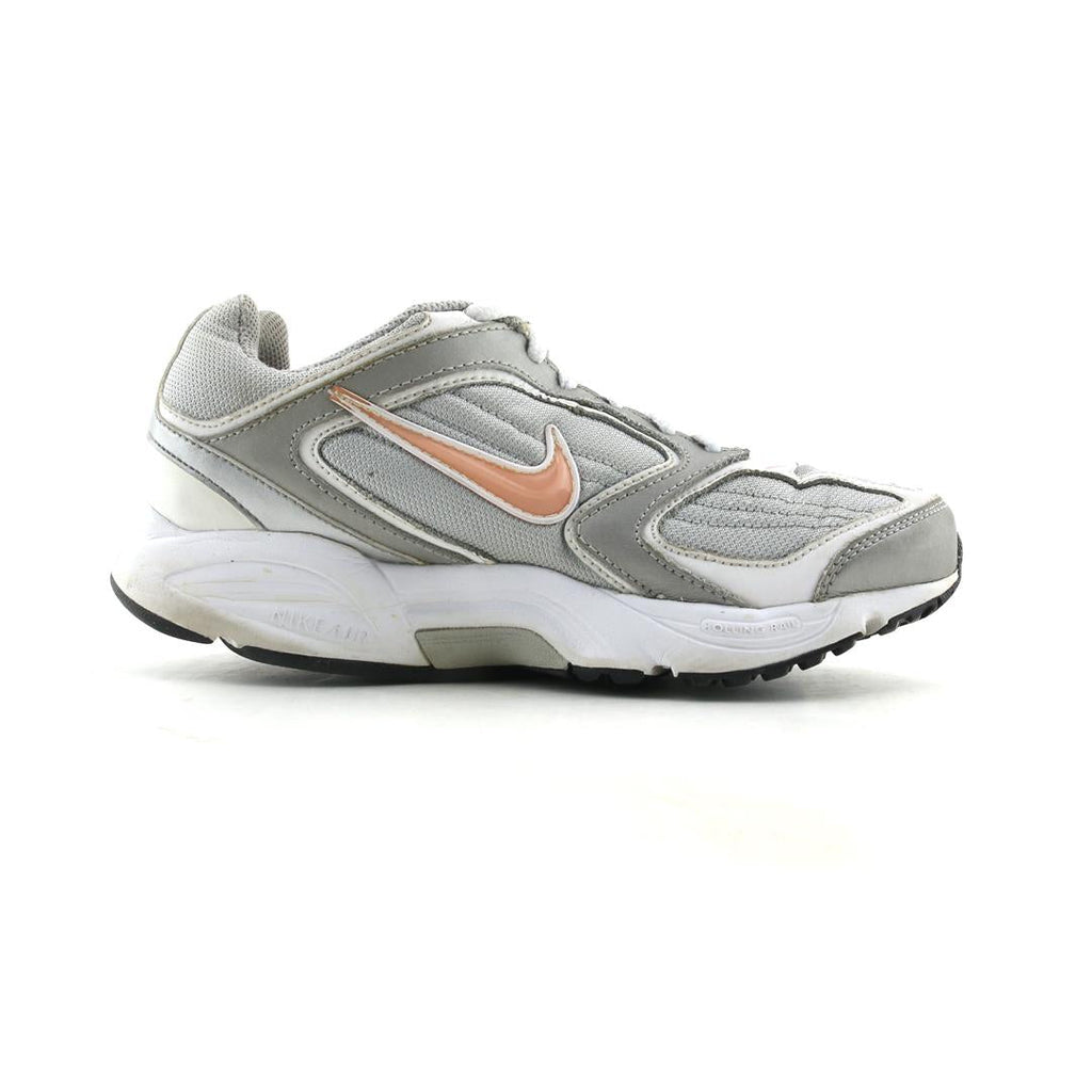 NIKE AIR AVENUE