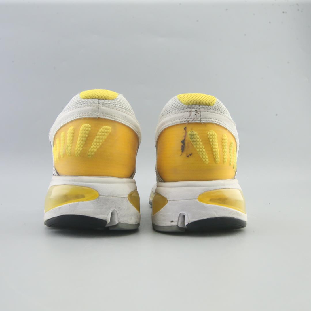 NIKE  LIVESTRONG FLYWIRE