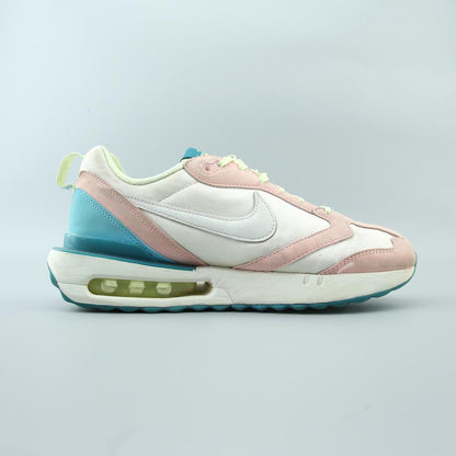 NIKE AIR MAX DAWN