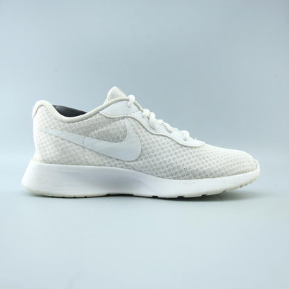 NIKE TANJUN