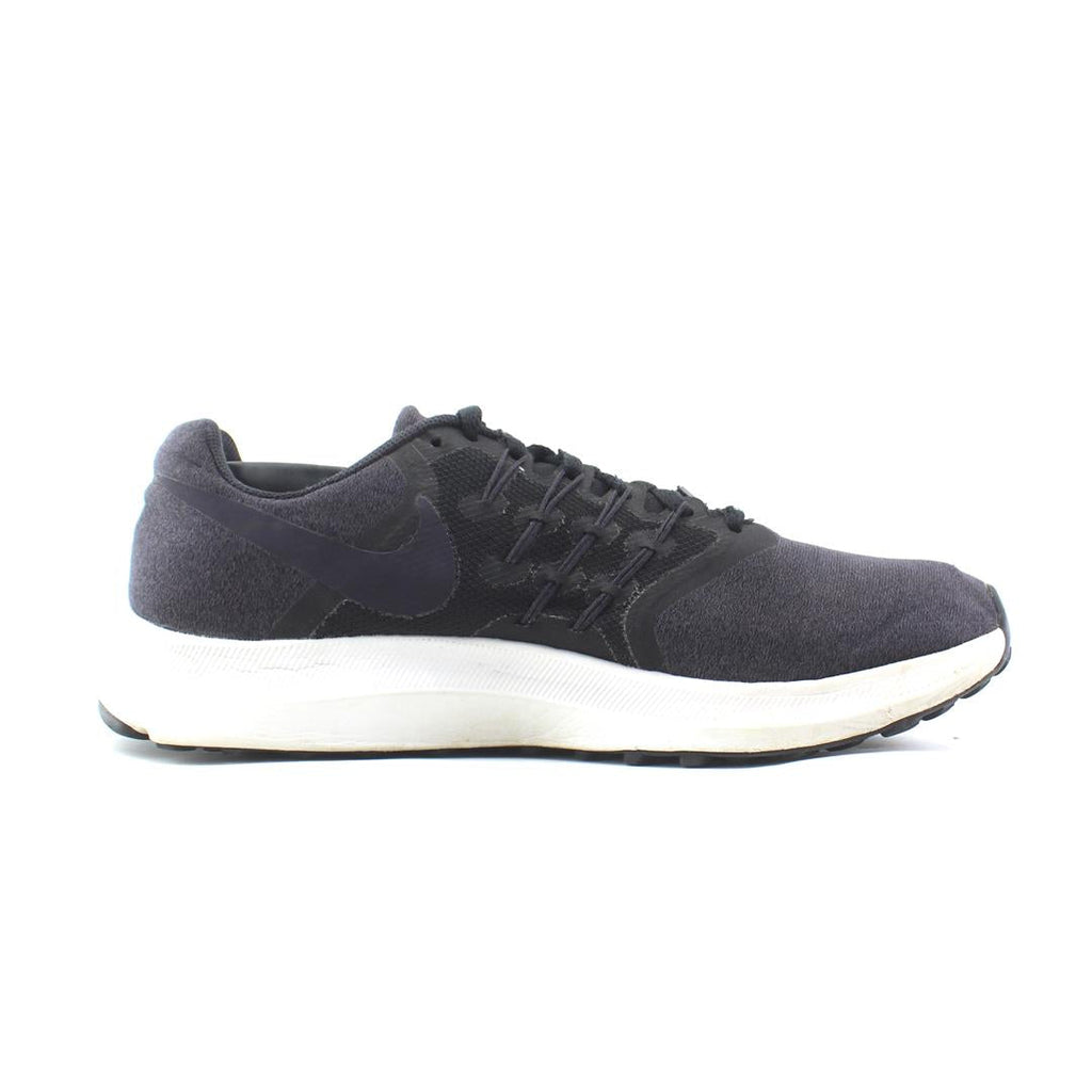 NIKE RUN SWIFT