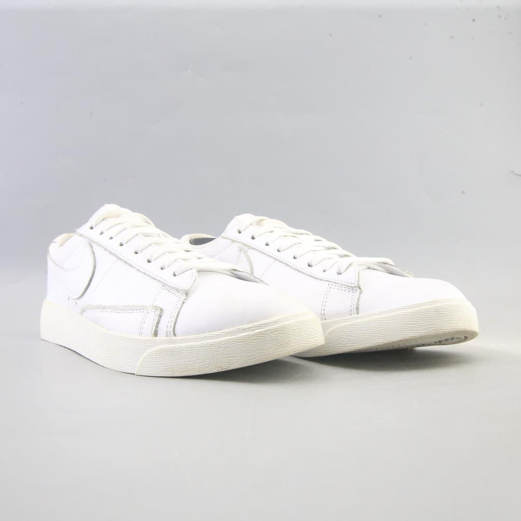 NIKE BLAZER LOW LE