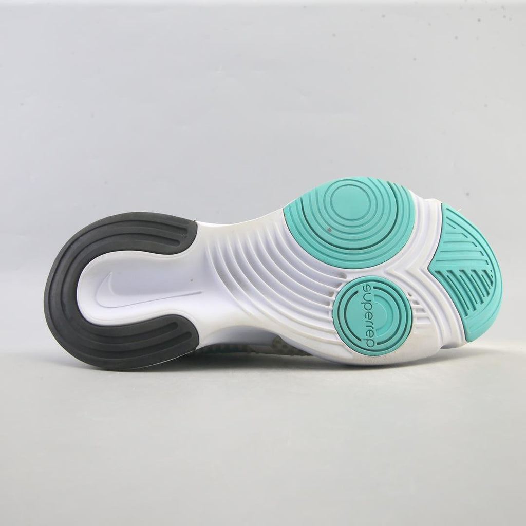 NIKE SUPERREP GO