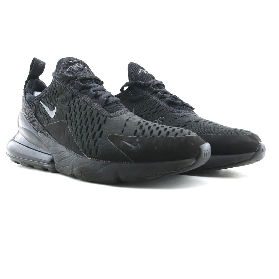 NIKE AIR MAX 270