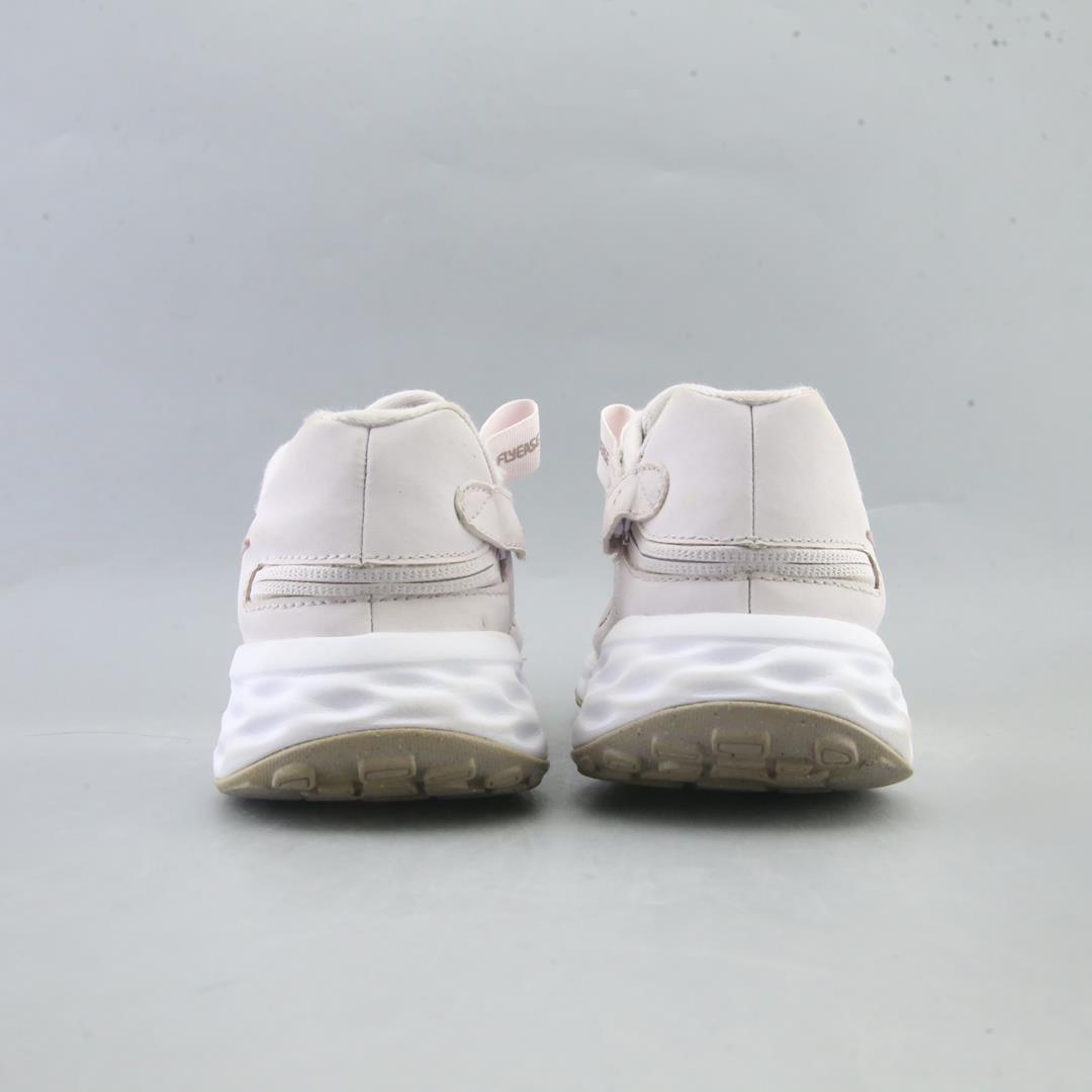 NIKE  REVOLUTION 6 FLYEASE NEXT