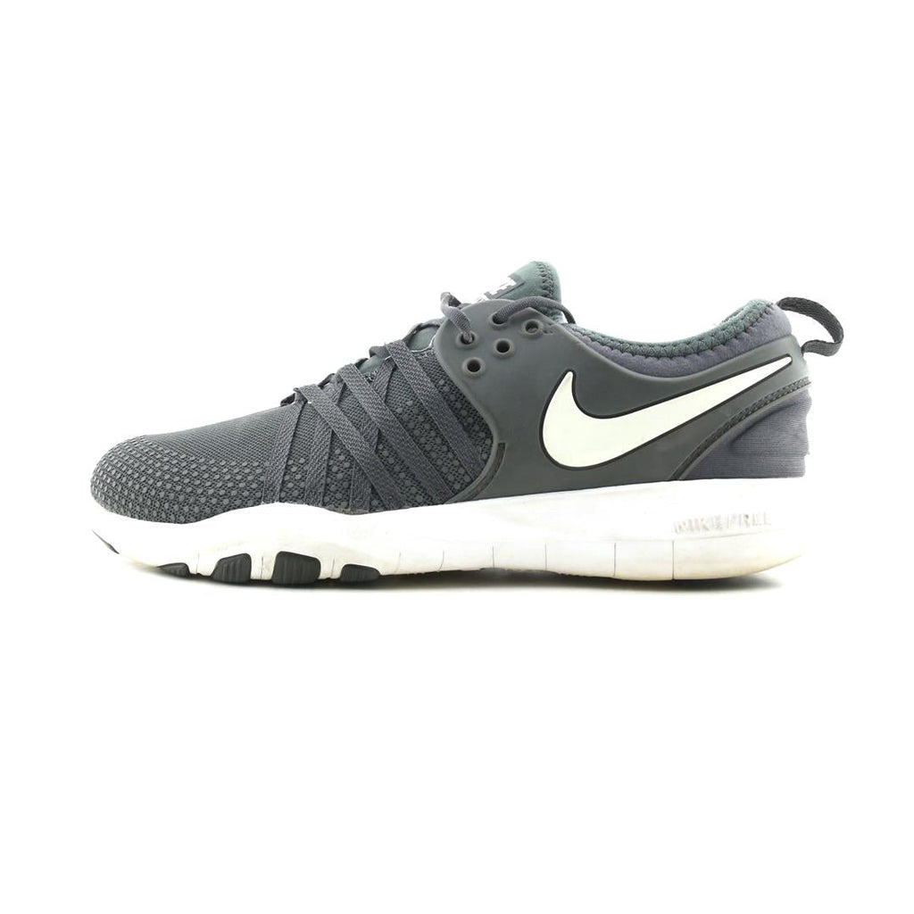 NIKE  FREE TR 7