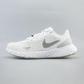 NIKE REVOLUTION 5