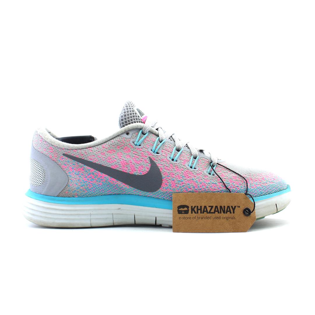 NIKE FREE RN DISTANCE