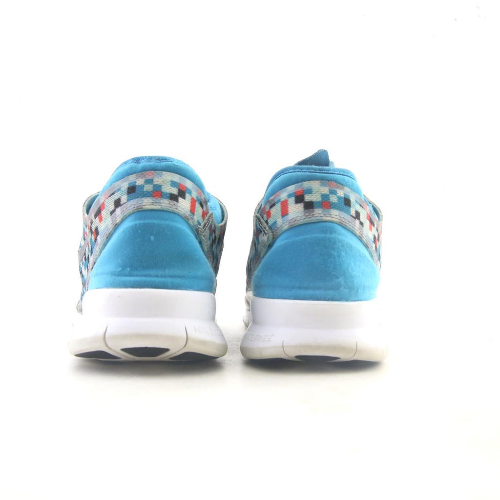 NIKE FREE TR FIT 5